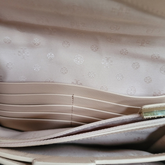 Chic Tory Burch Beige Envelope Robinson Crossbody Bag Clutch - Picture 10 of 15